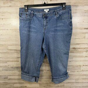 CATO WOMENS CAPRIS SIZE 20